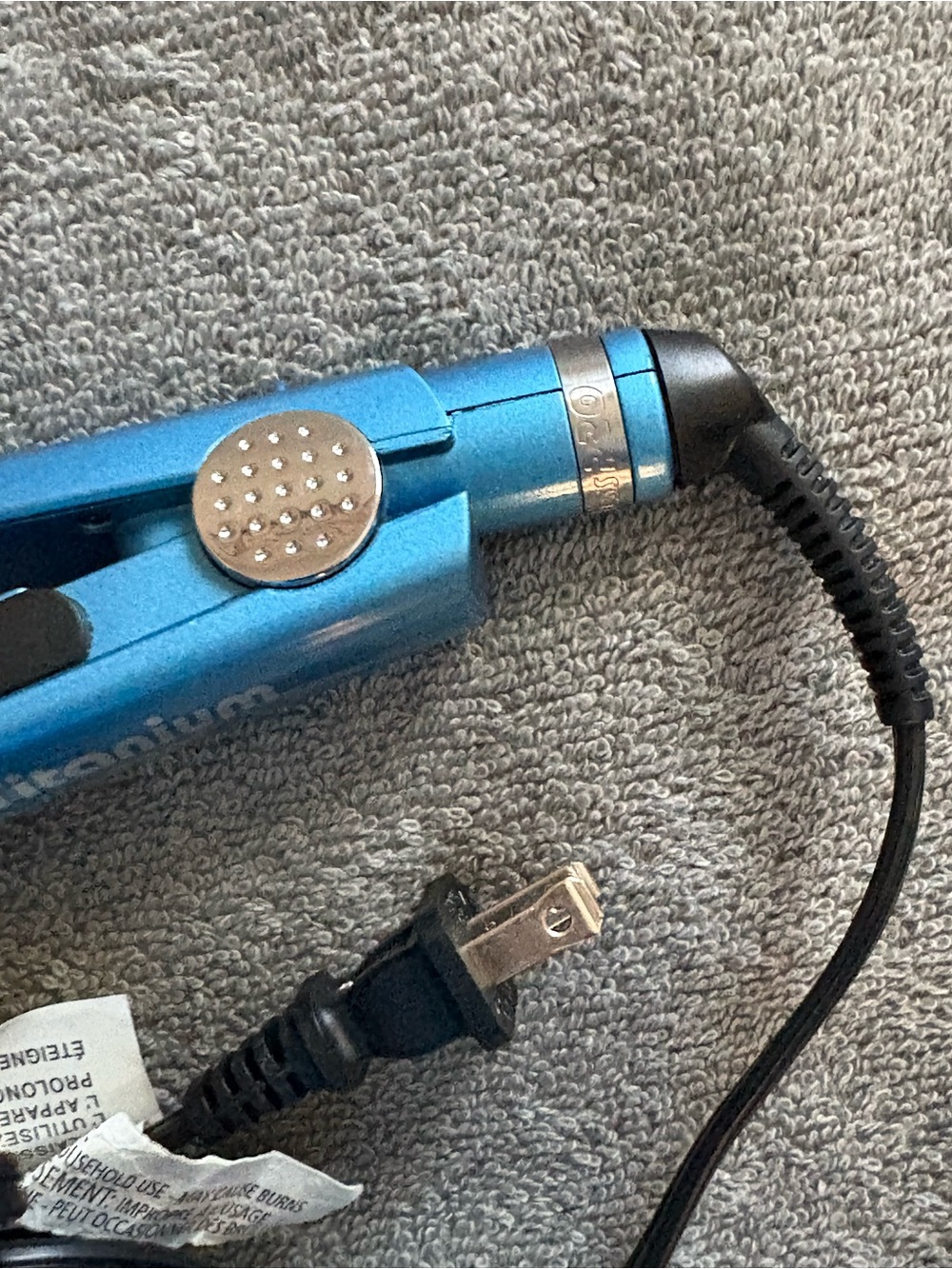 BaByliss Pro Nano Titanium 1-inch U-STYLER Hair Flat Iron - Picture 8 of 11